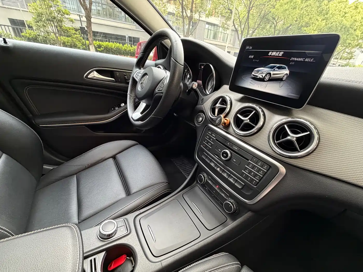 Mercedes-Benz GLA 2016 GLA 200 Fashion фото 18
