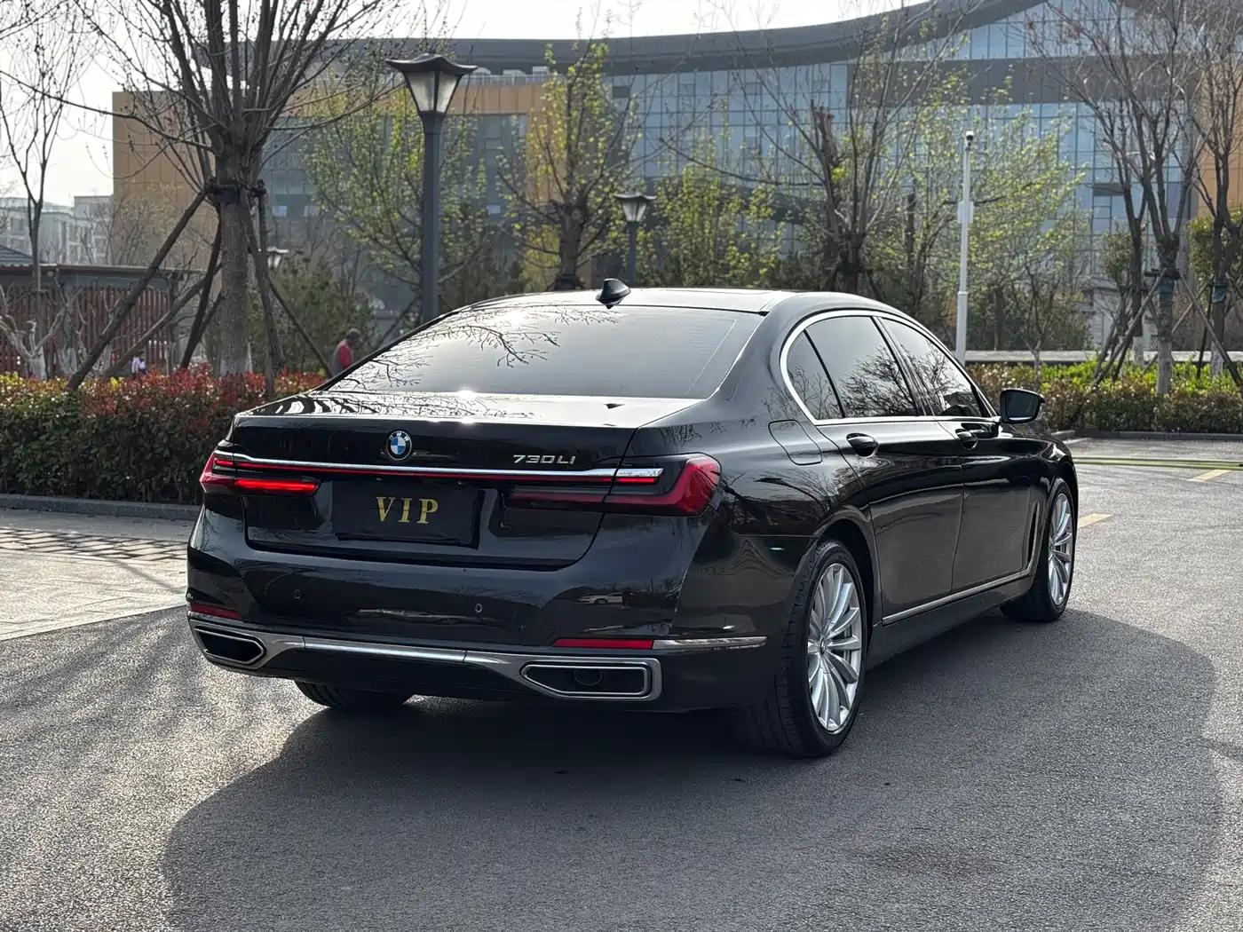 BMW 7 SERIES