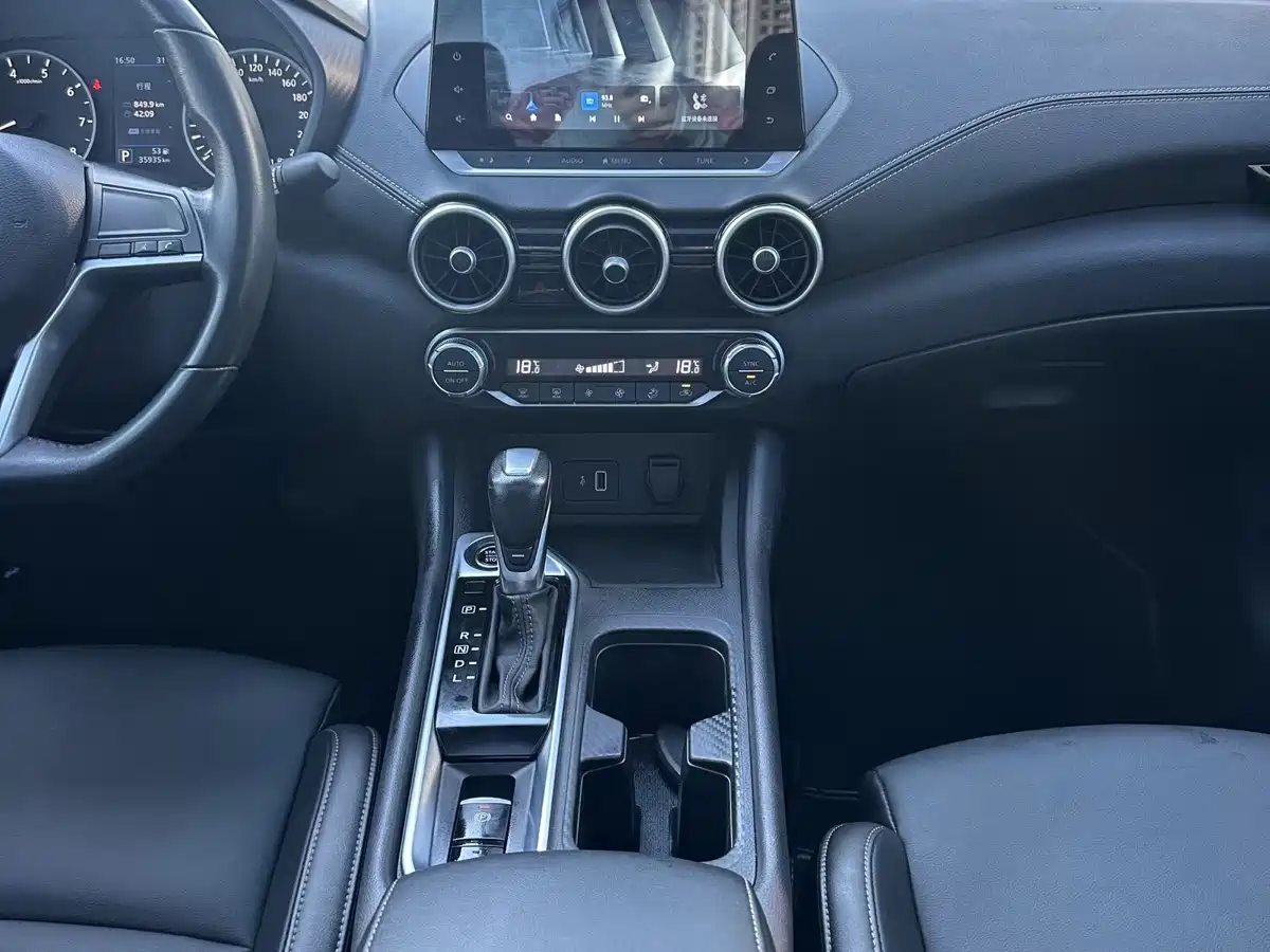 Nissan SYLPHY, миниатюра 12