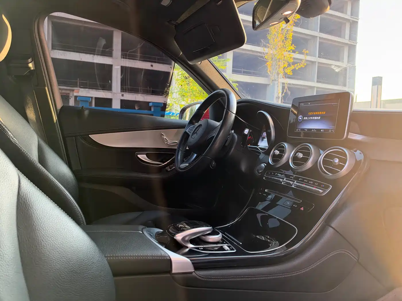 Фото 17 - Mercedes-Benz GLC