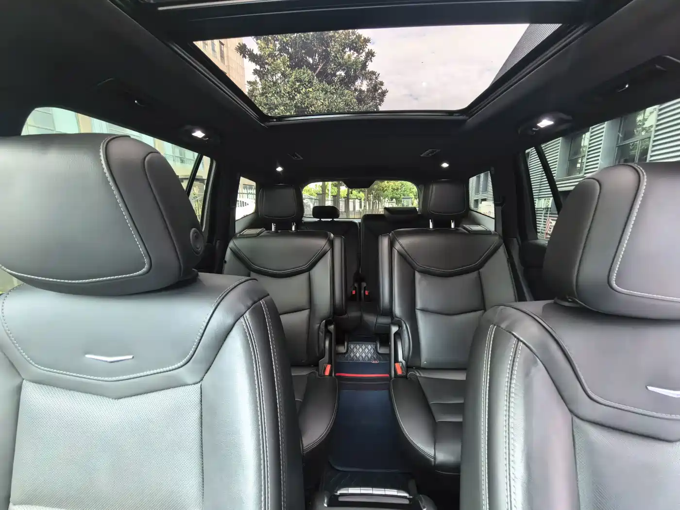 Cadillac XT6 2023 2022 2.0T 6-Seater 4WD Luxury Edition