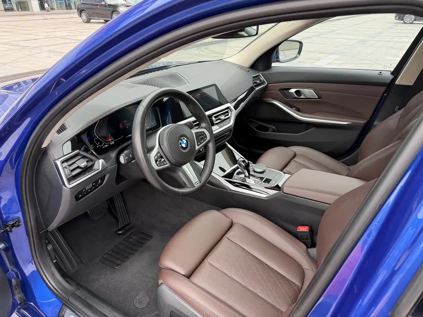 BMW 3 Series 2022 320Li M Sport Package фото 11