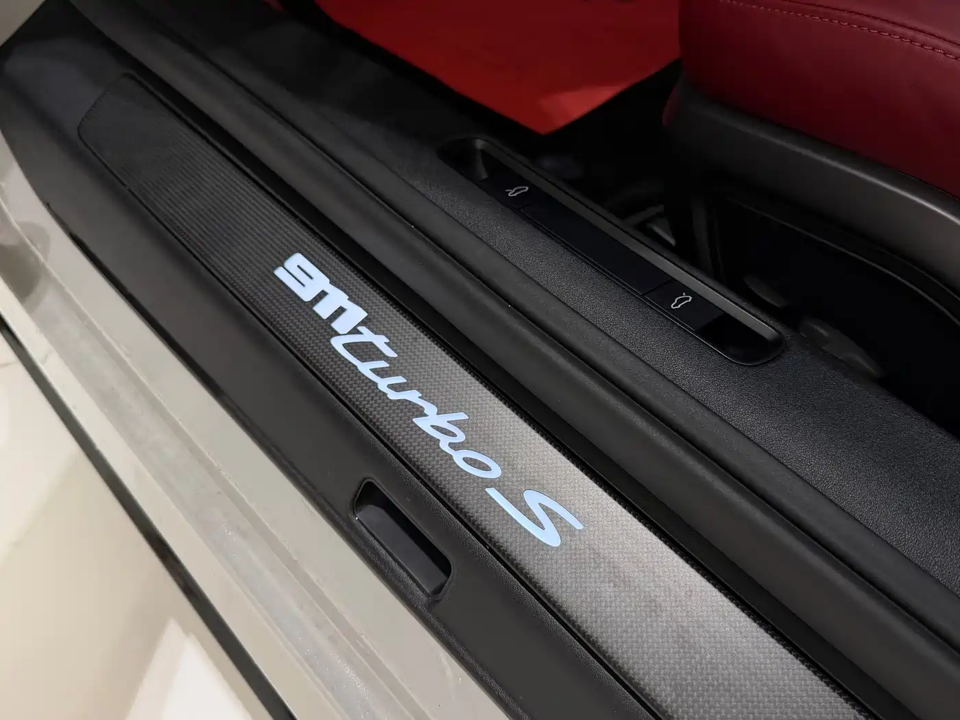 Porsche 911 2022 Carrera 4S 3.0T фото 6