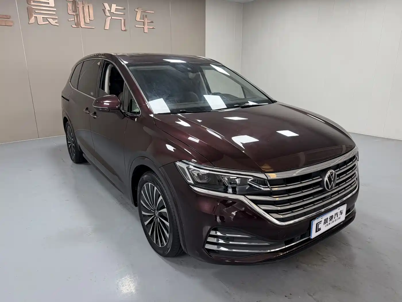 Volkswagen Viloran 2021 2020 380TSI Premium