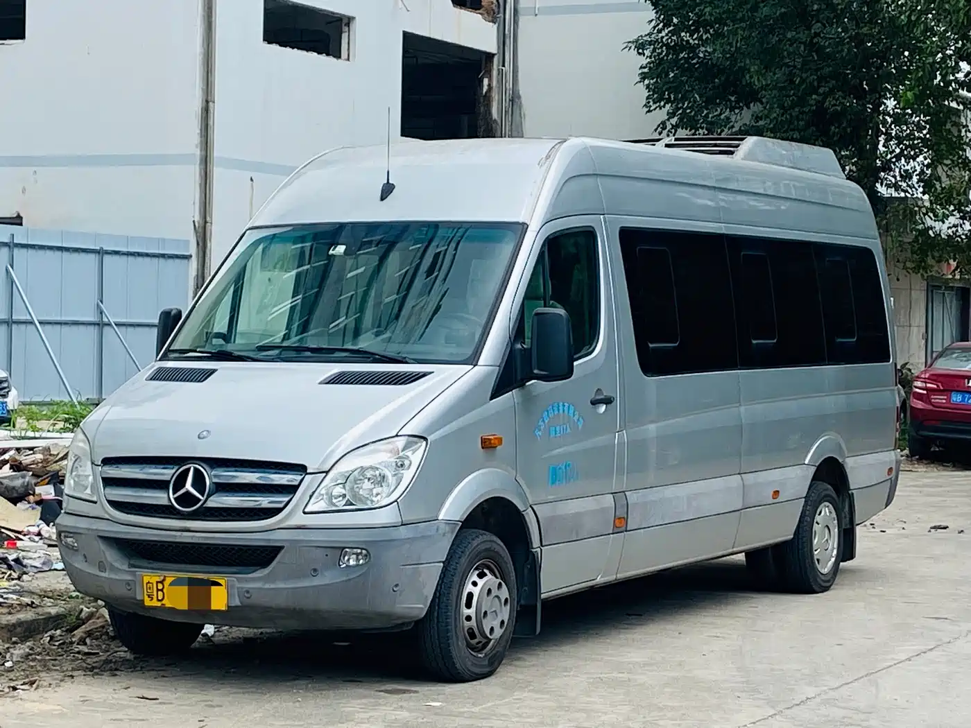 Mercedes-Benz Sprinter 2012 2012 Model 2.1T Premium Tour Extended Long Wheelbase