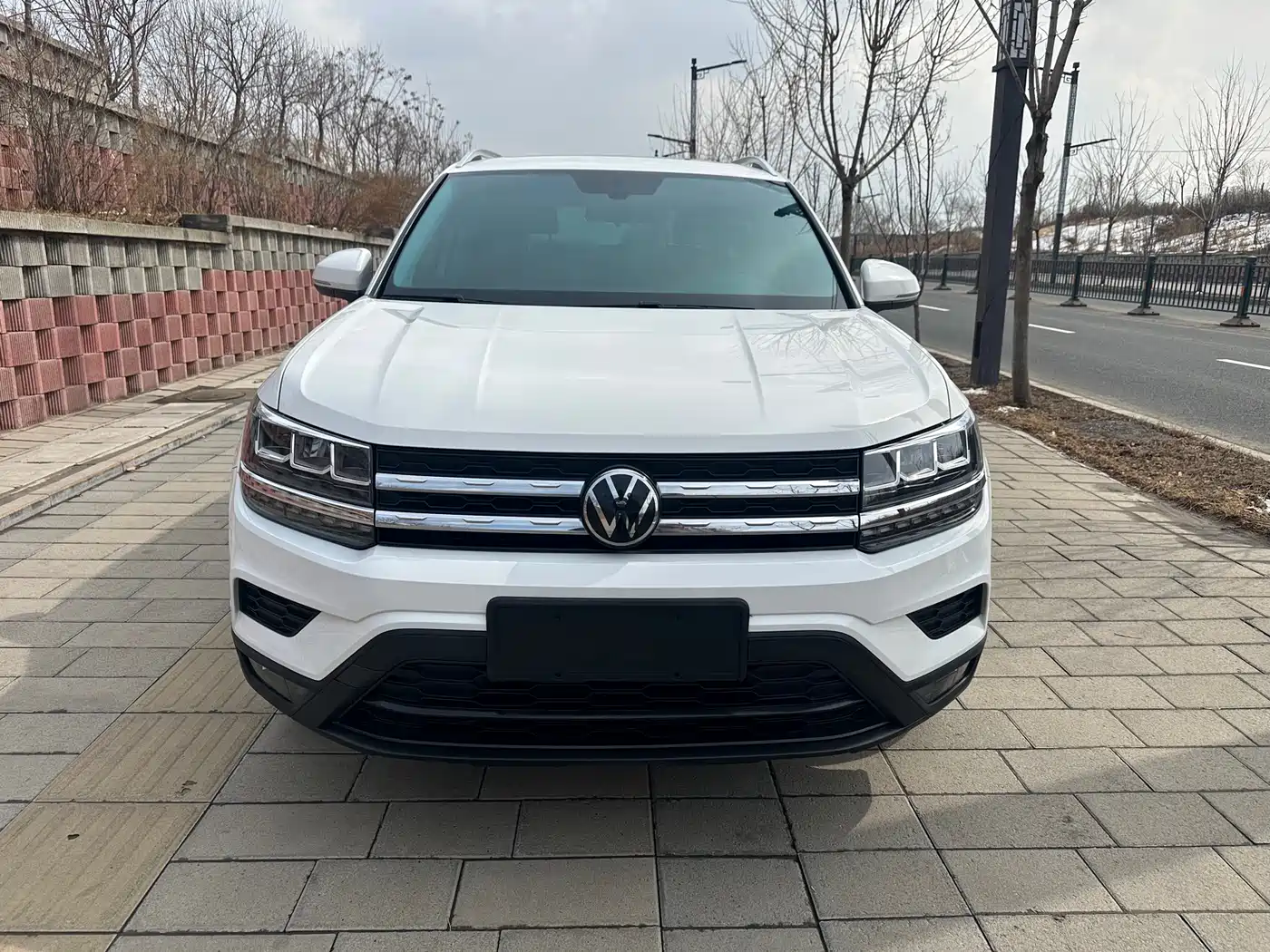 VOLKSWAGEN TUYUE