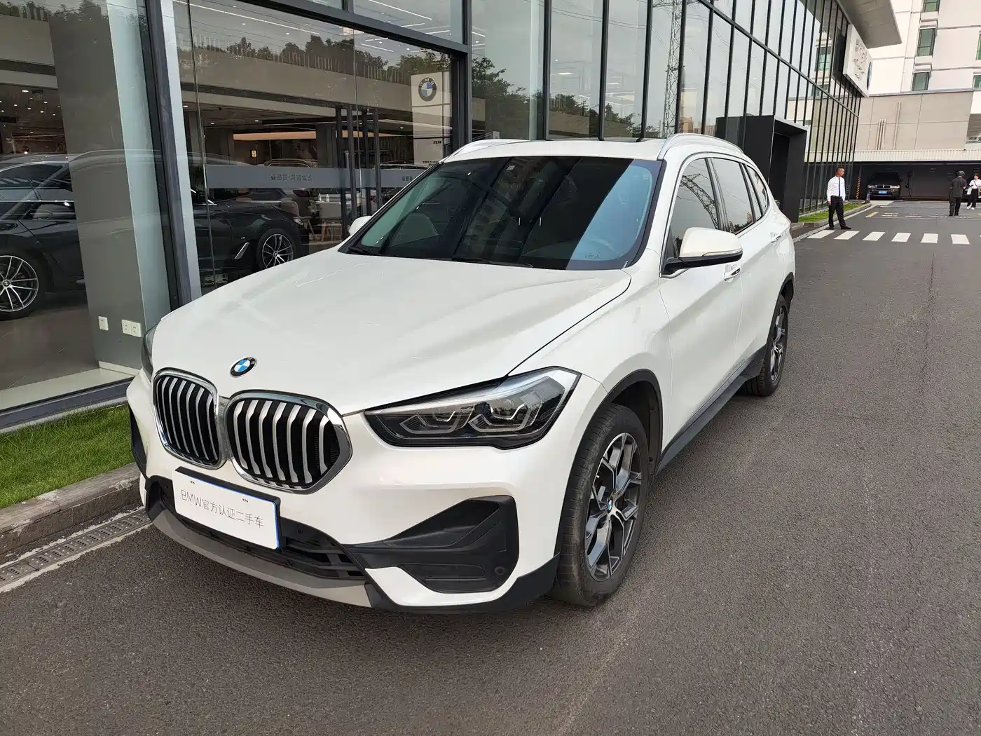 BMW X1 2022 sDrive25Li Leading