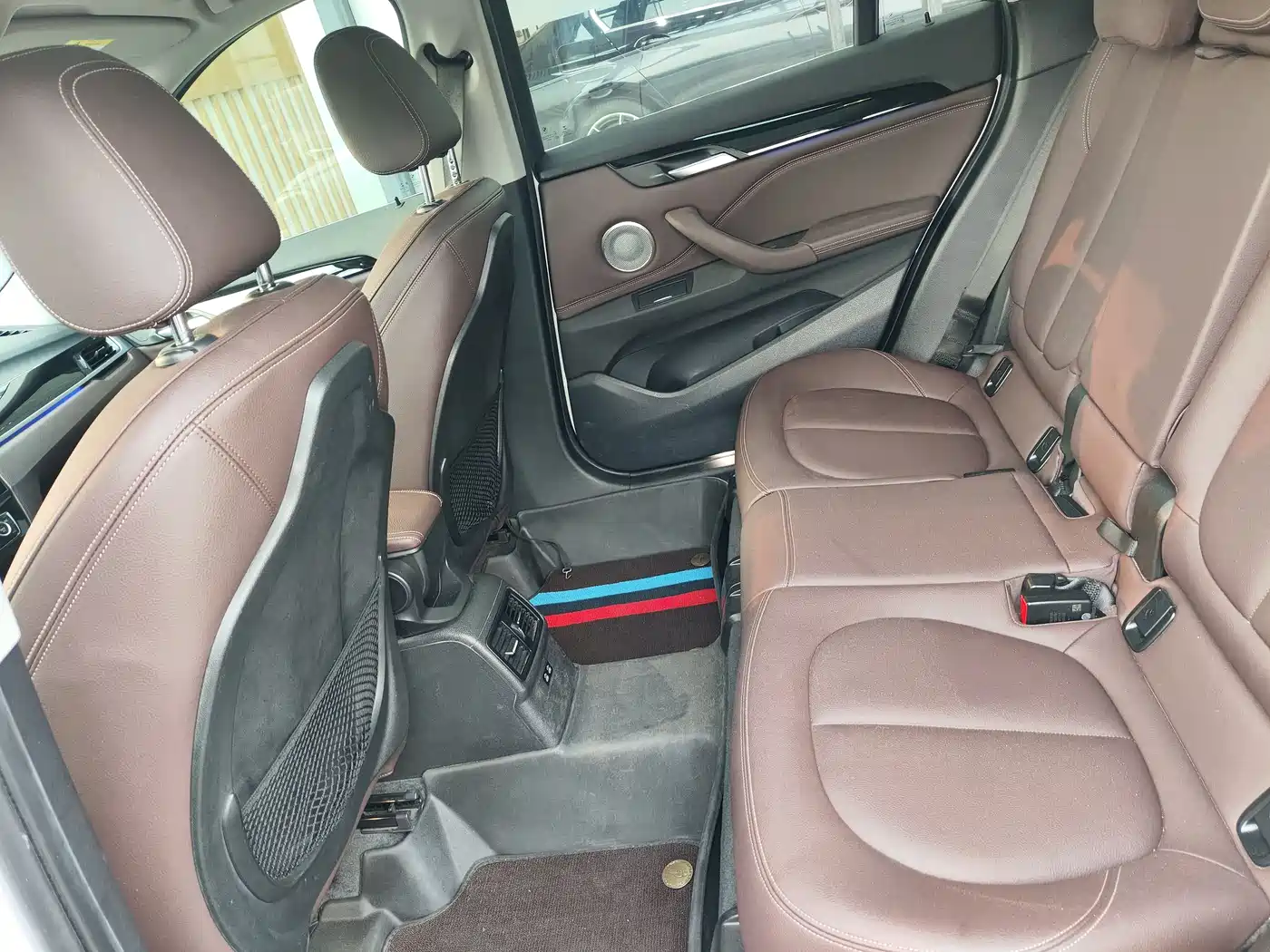 BMW X1 2022 sDrive25Li Leading фото 7