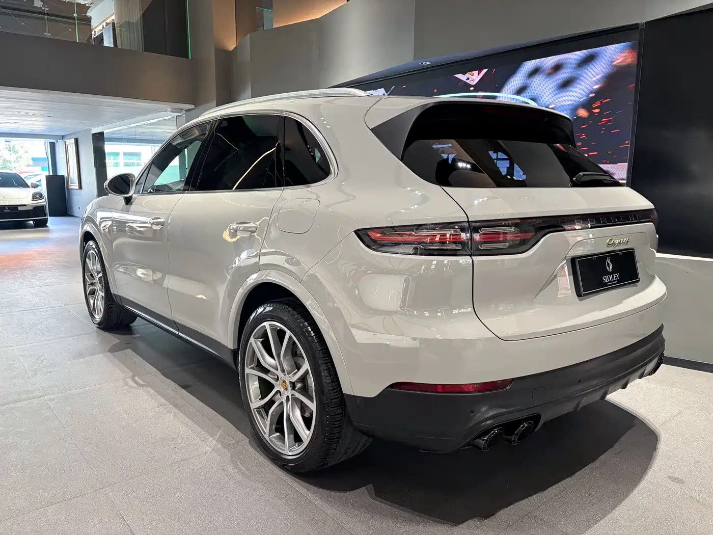 PORSCHE CAYENNE NEW ENERGY