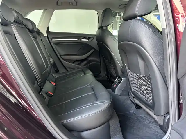 Audi A3 2014 Sportback 35 TFSI Automatic Comfort — фото 5