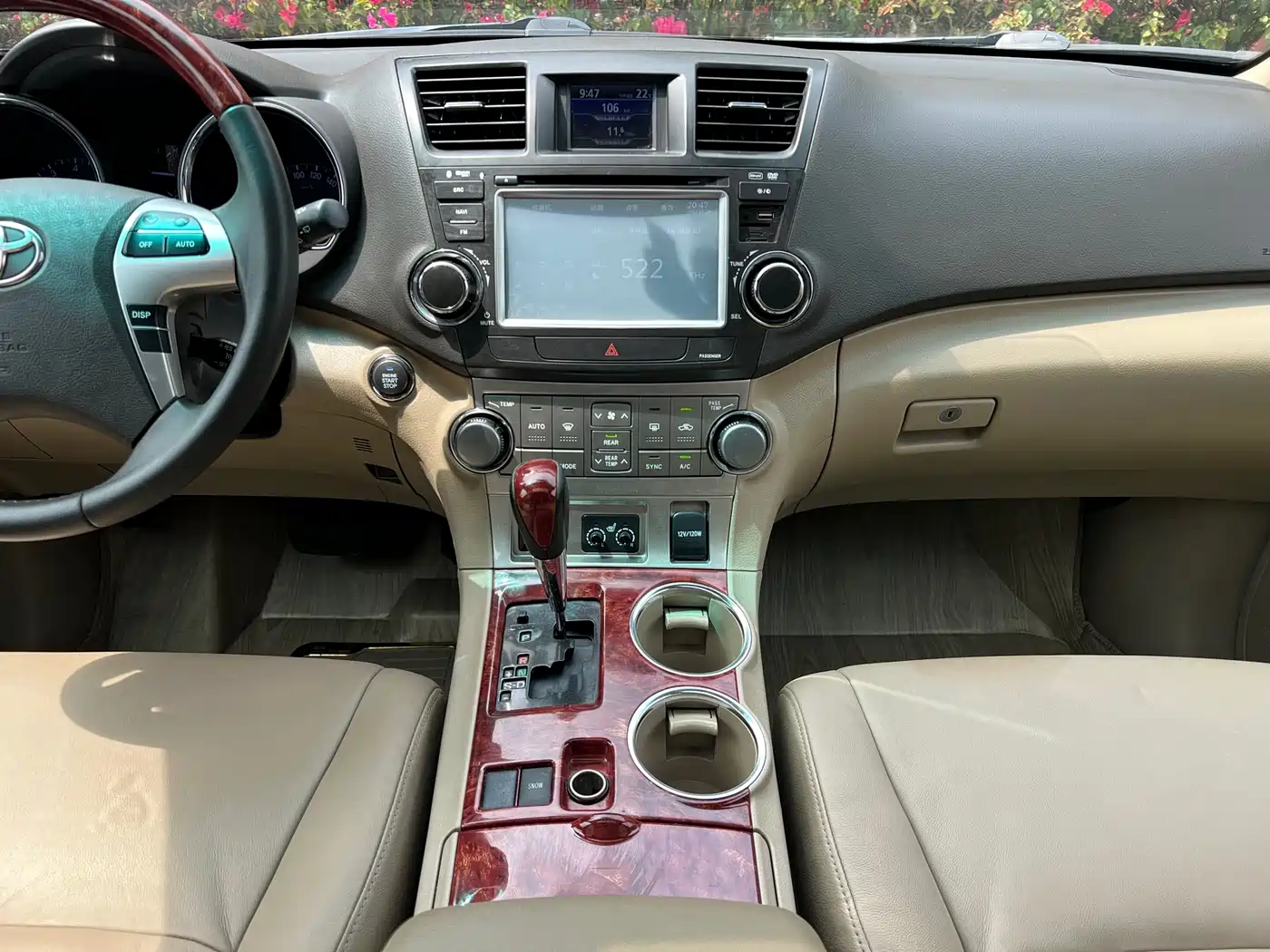 Toyota Highlander 2012 2.7L 2WD 7-Seater Luxury Edition фото 11
