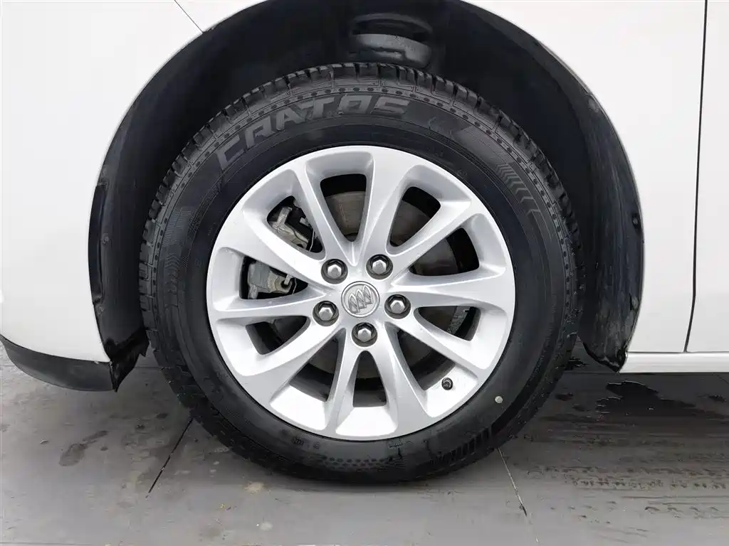 Buick GL8 2018 ES 28T Comfort Type China VI фото 17