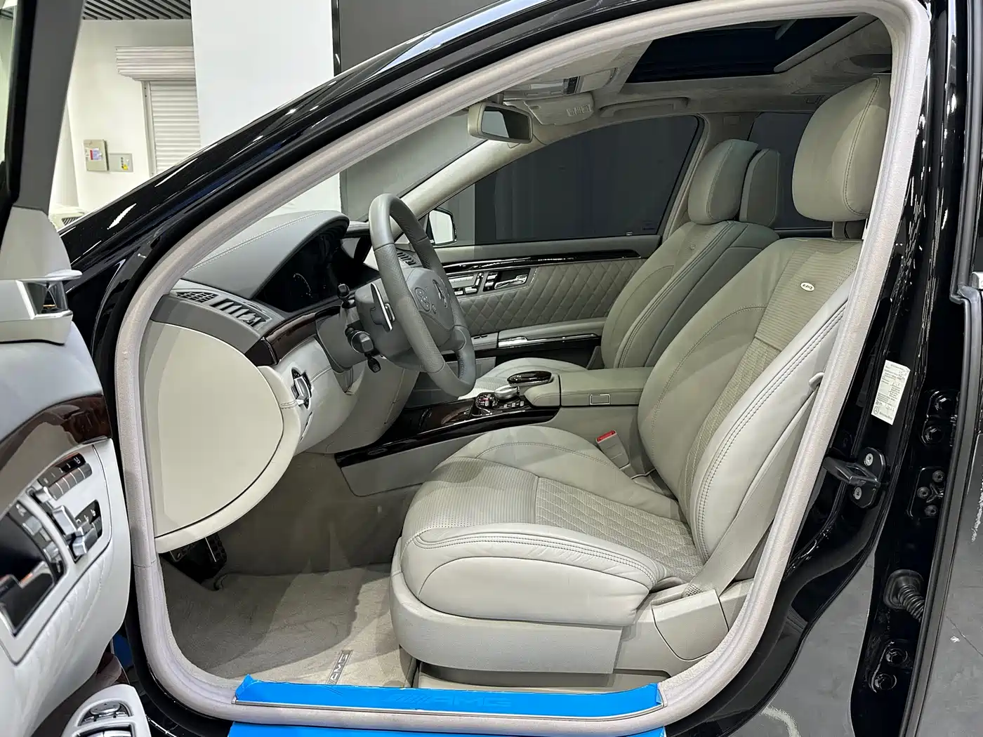 Mercedes-Benz S-Class AMG 2013 AMG S 65 L Grand Edition фото 23