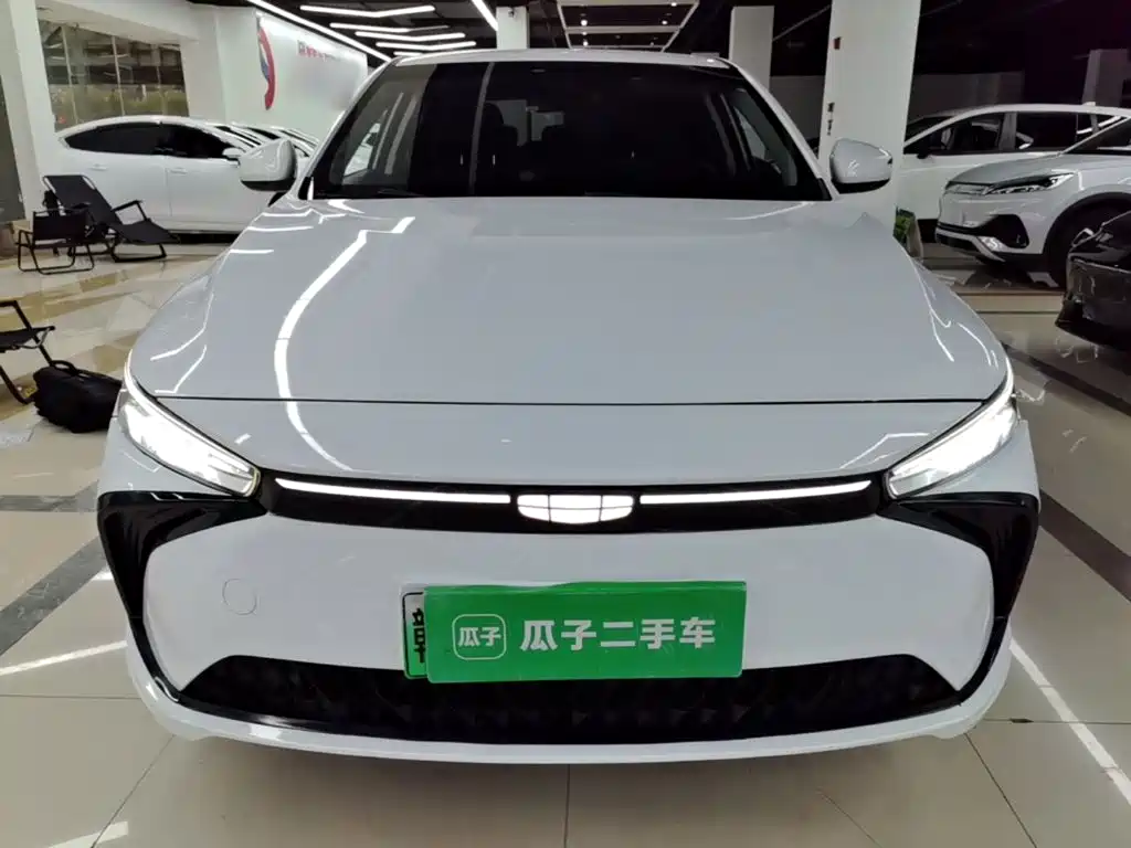 2023 Geely Geometry G6