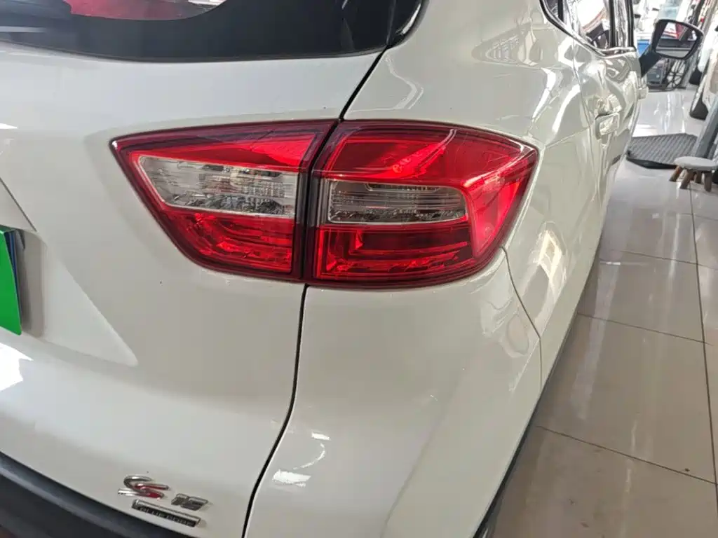 Changan CS15 2016 2016 1.5L Manual Luxury