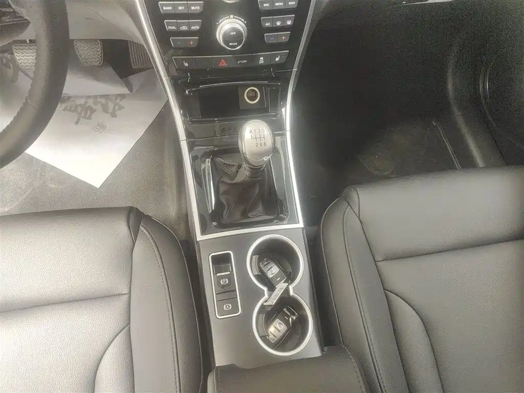 Haval H2 2016 Red Label 1.5T Manual 2WD Luxury фото 14