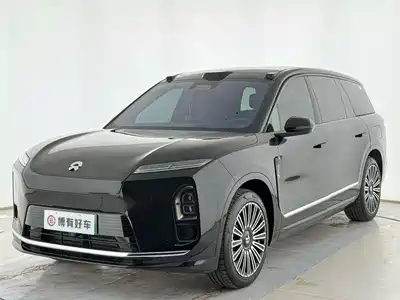 NIO ES8