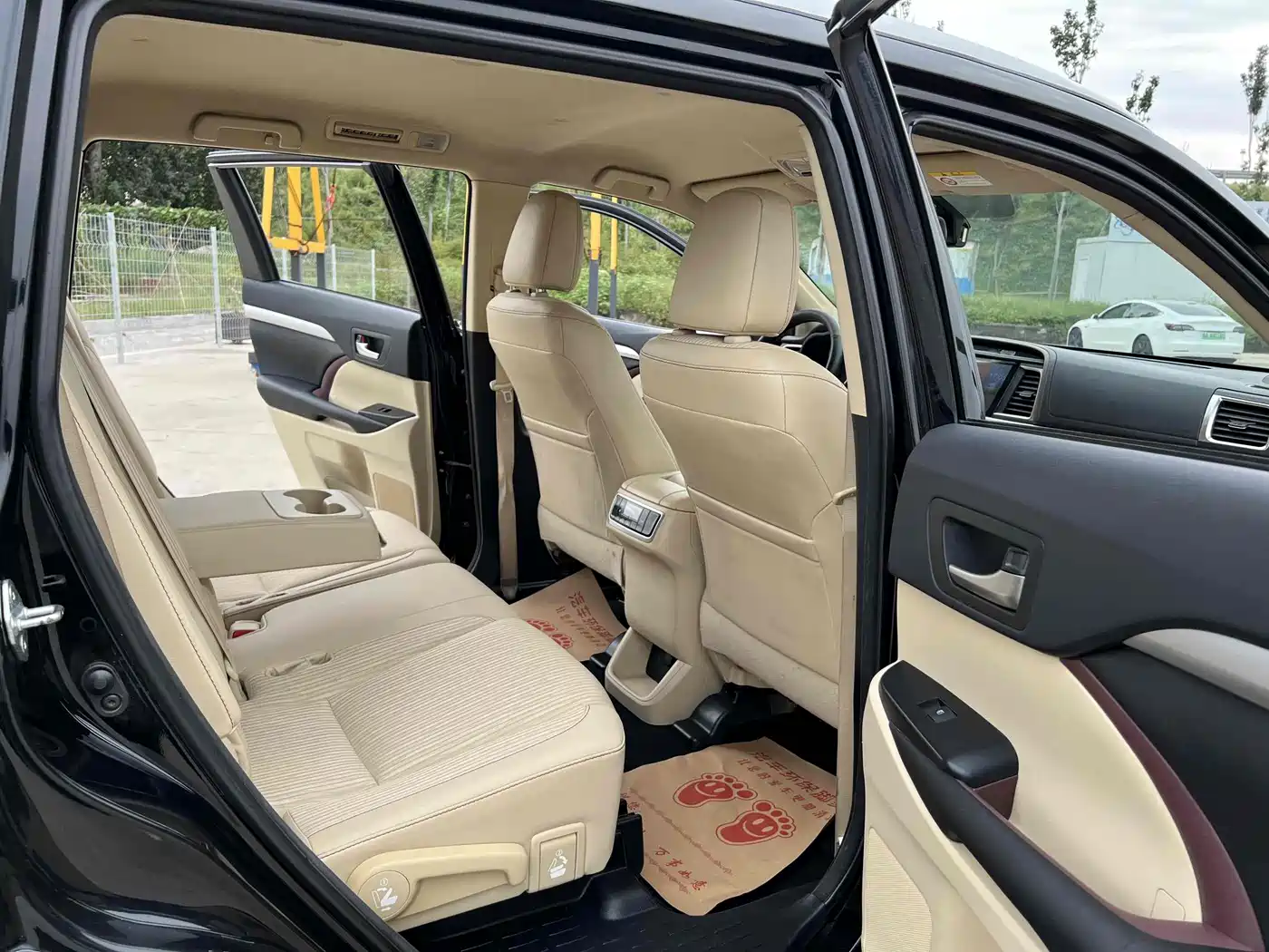 Toyota Highlander 2015 2.0T FWD Elite Edition 7-seater фото 7