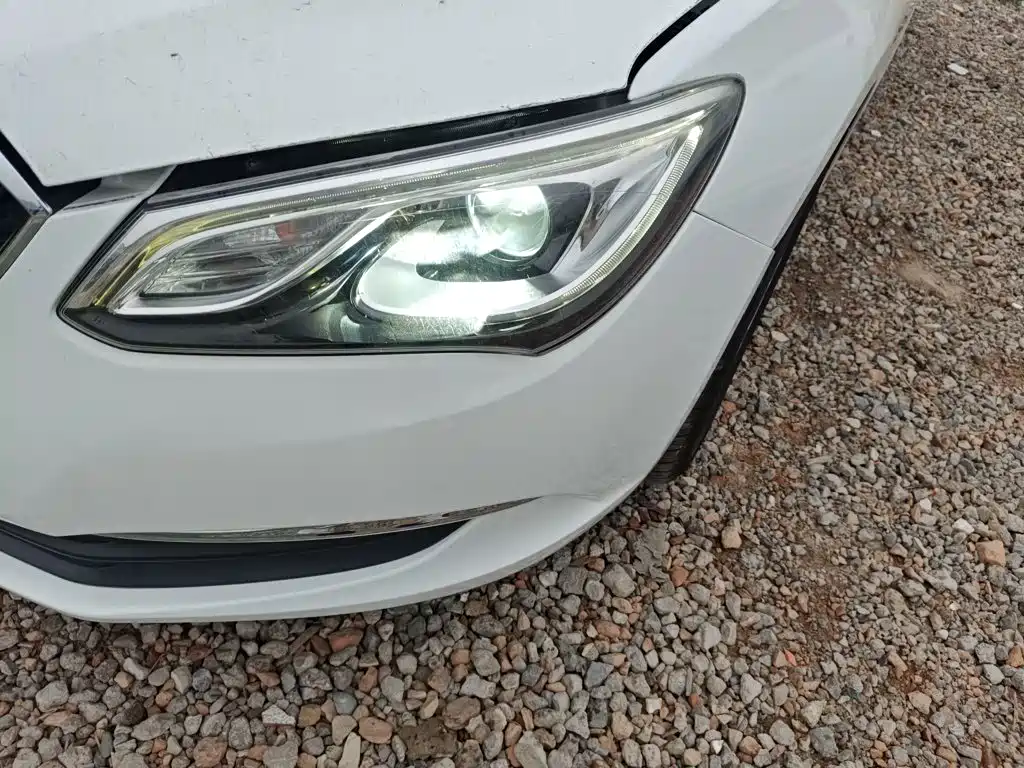 Фото 24 - Buick Excelle