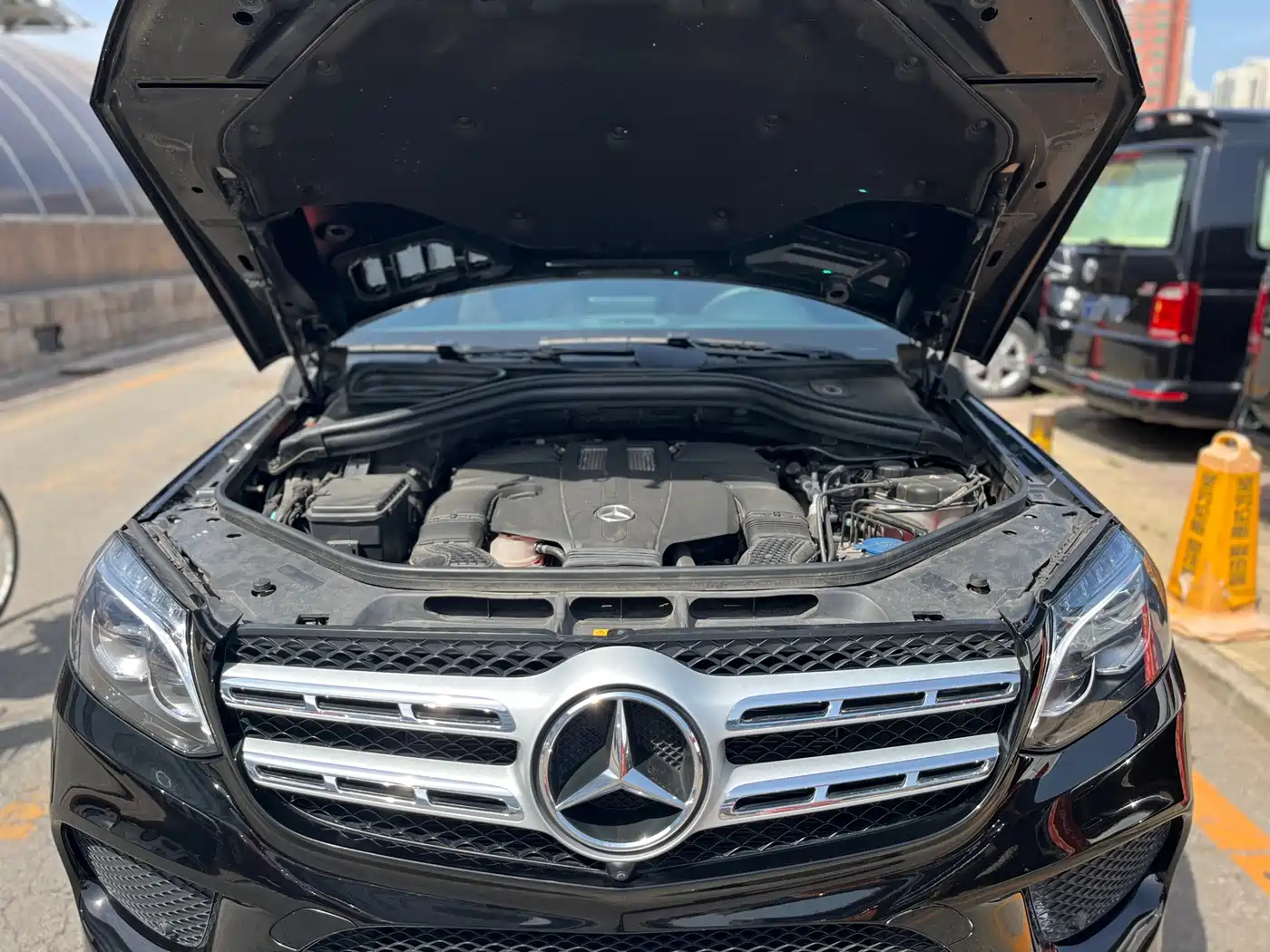 Mercedes-Benz GLS 2018 Facelift GLS 400 4MATIC Luxury фото 20