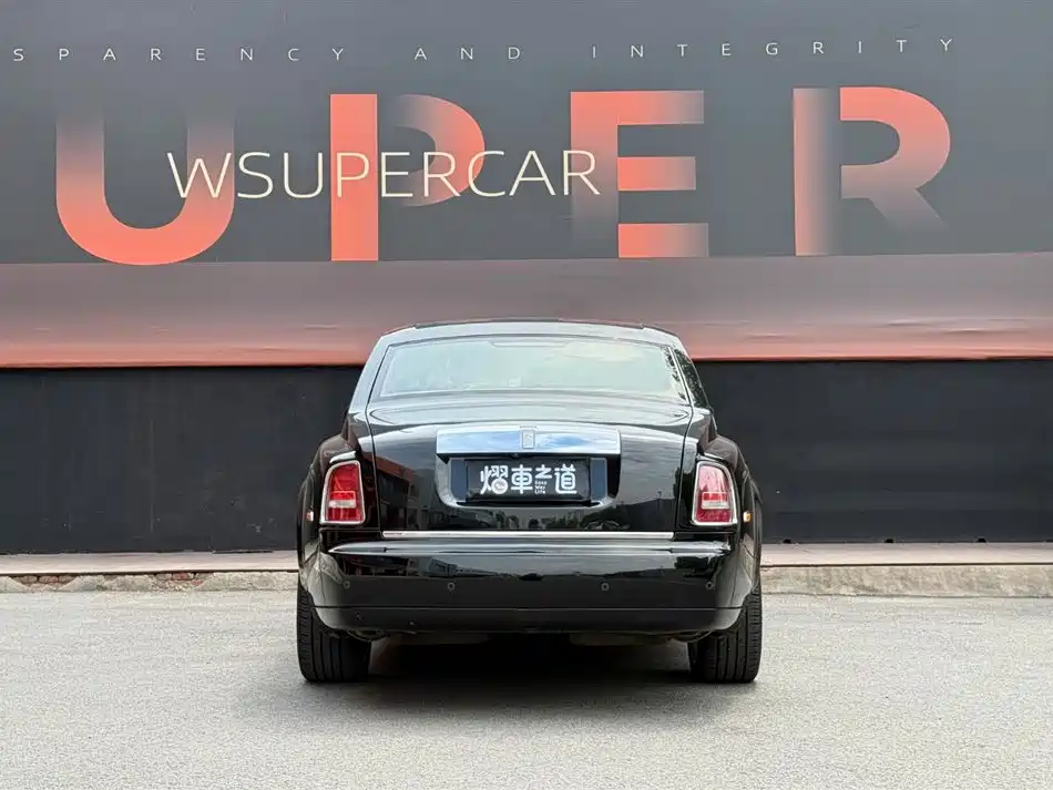 Rolls-Royce Phantom 2012 2013 6.7L Standard