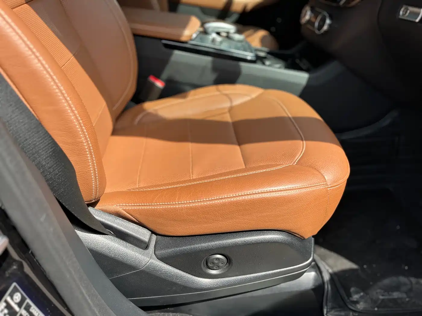 Mercedes-Benz GLS 2018 Facelift GLS 400 4MATIC Luxury фото 23