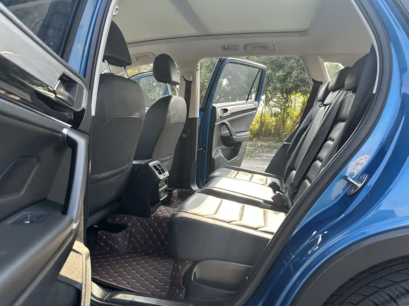 Volkswagen Tayron 2019 330TSI 2WD Luxury China VI фото 6