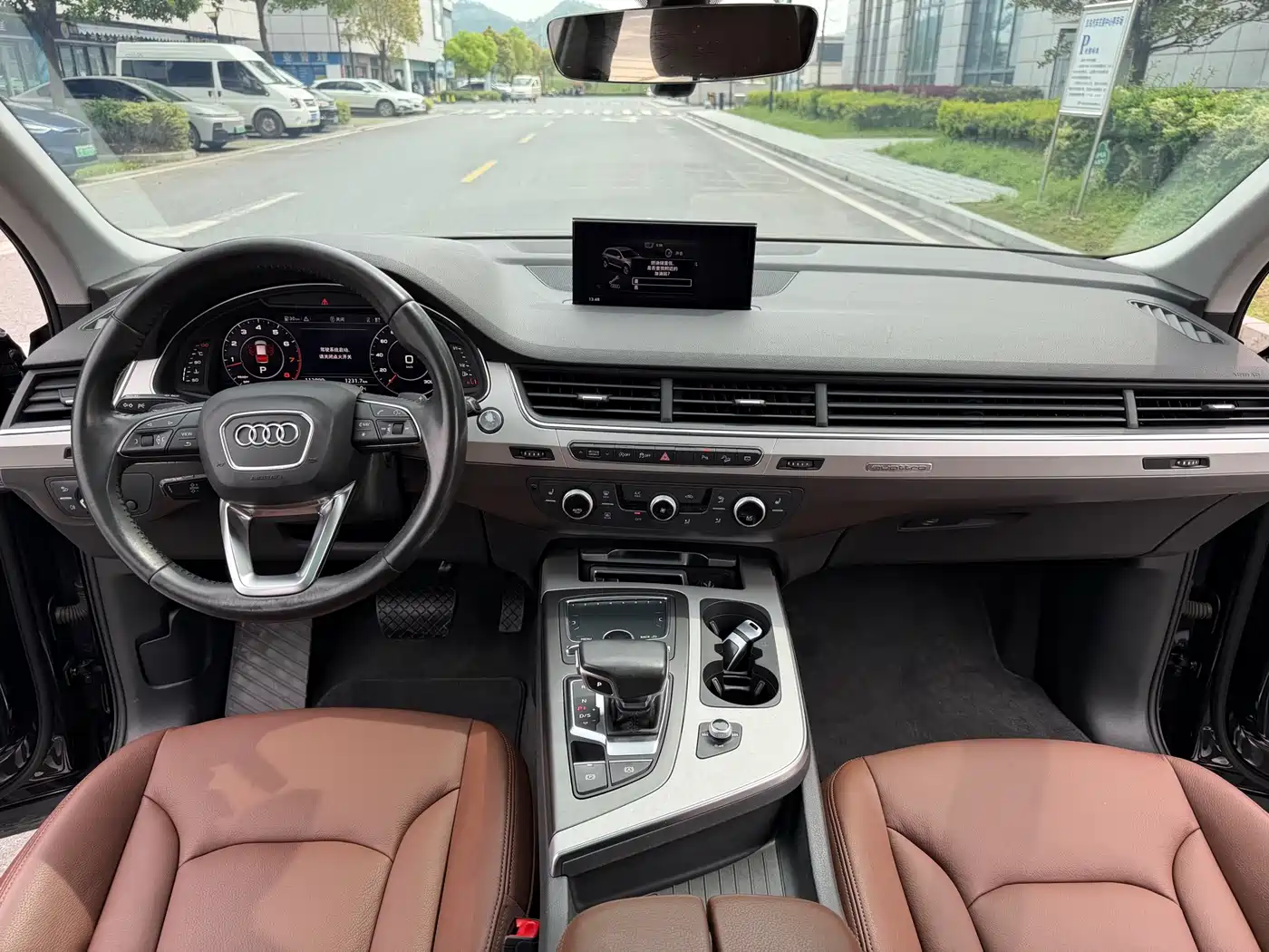 Audi Q7 2018 45 TFSI Technology фото 19