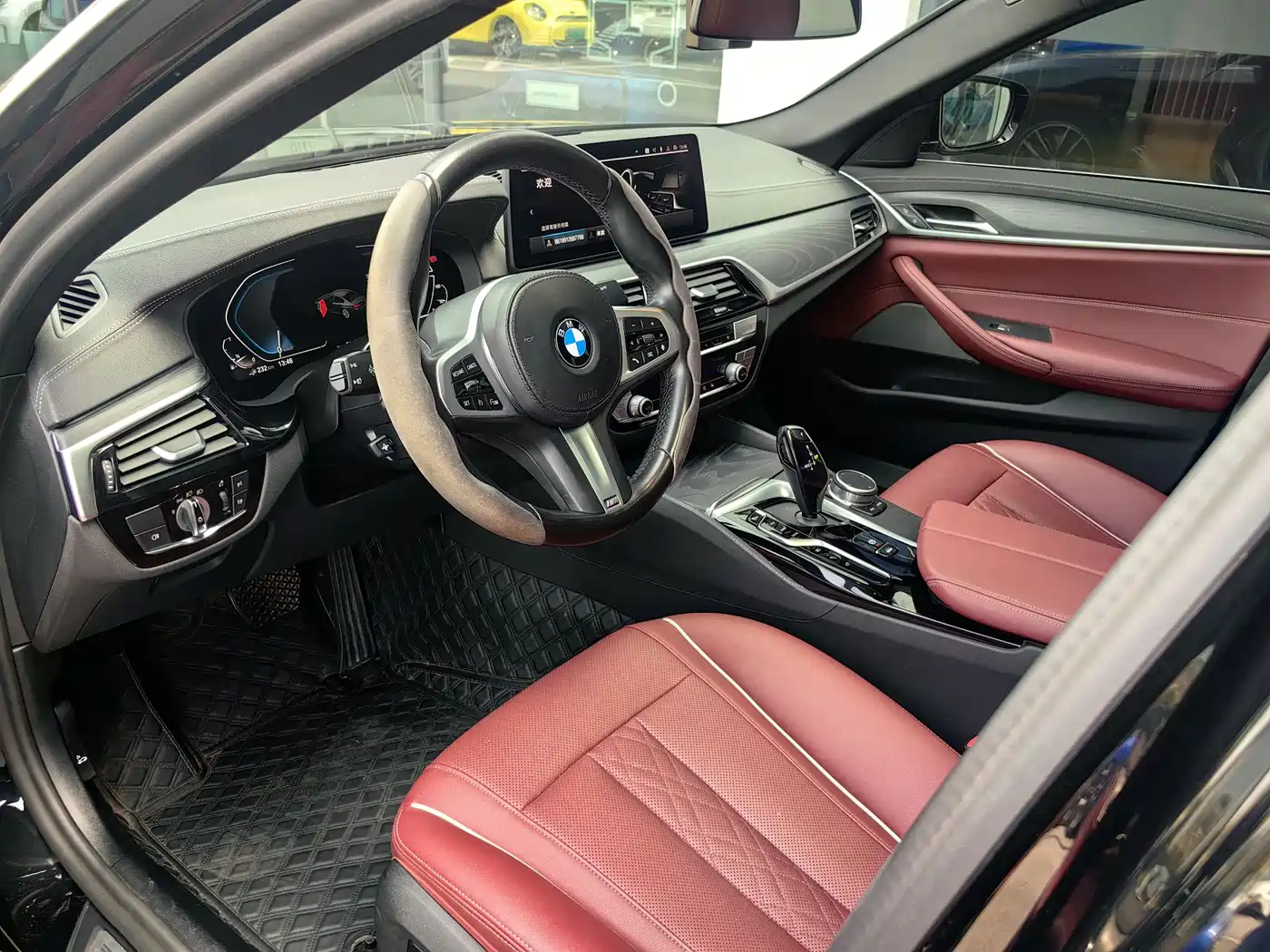 BMW 5 Series New Energy 2021 535Le M Sport Package фото 5