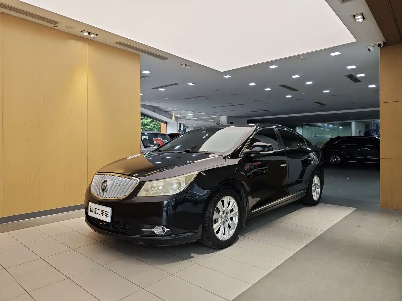 Buick LaCrosse 2012 2.4L SIDI Elegance Edition
