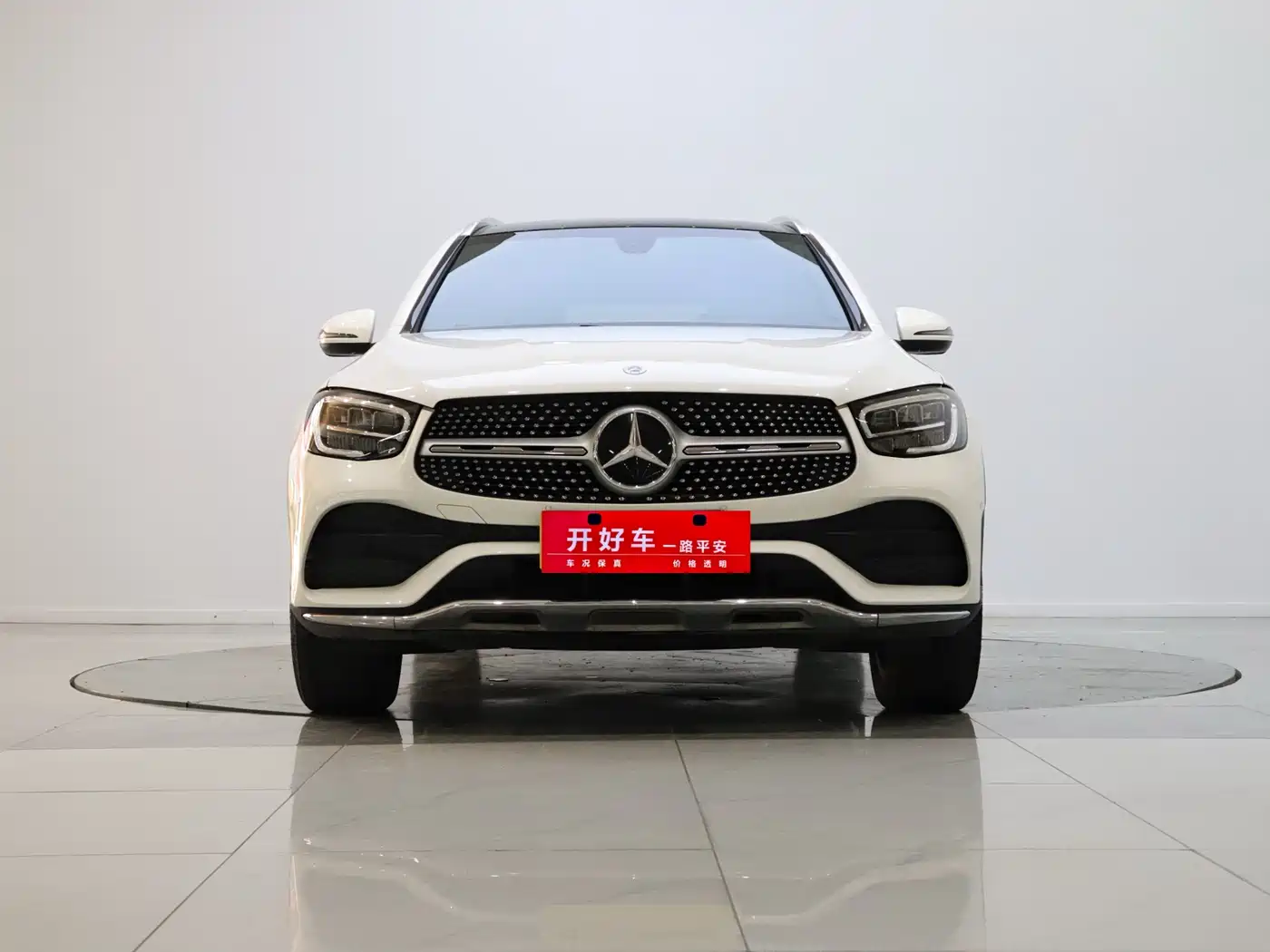 Mercedes-Benz GLC 2022 Facelift GLC 260 L 4MATIC Luxury Model фото 2