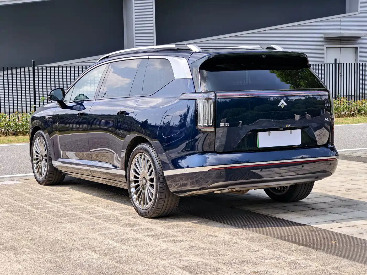 GAC Haobo Hyper HL 2025 2025 Model Revised 350 Max 6-Seater Lidar Version