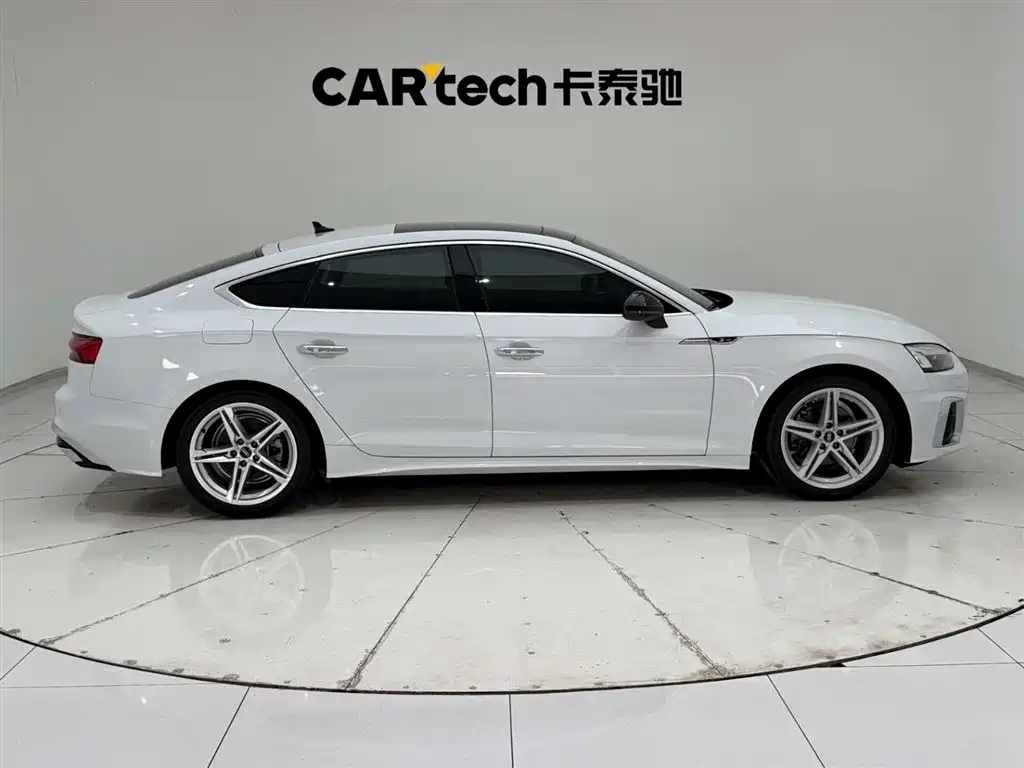 Audi A5 (Import) 2023 Sportback 40 TFSI Fashion Dynamic фото 12