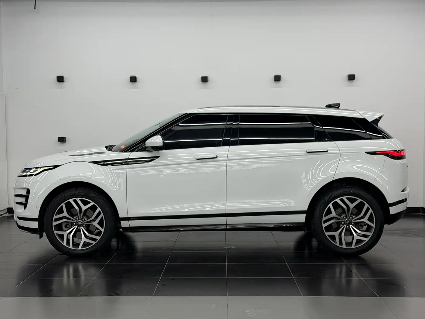 LAND ROVER RANGE ROVER AURORA