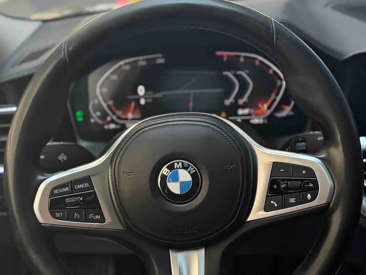 BMW 3-SERIES
