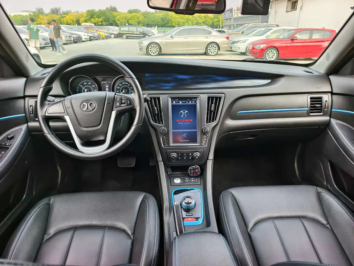 BAIC New Energy BAIC EU Series 2017 2017 EU400 Joy Edition