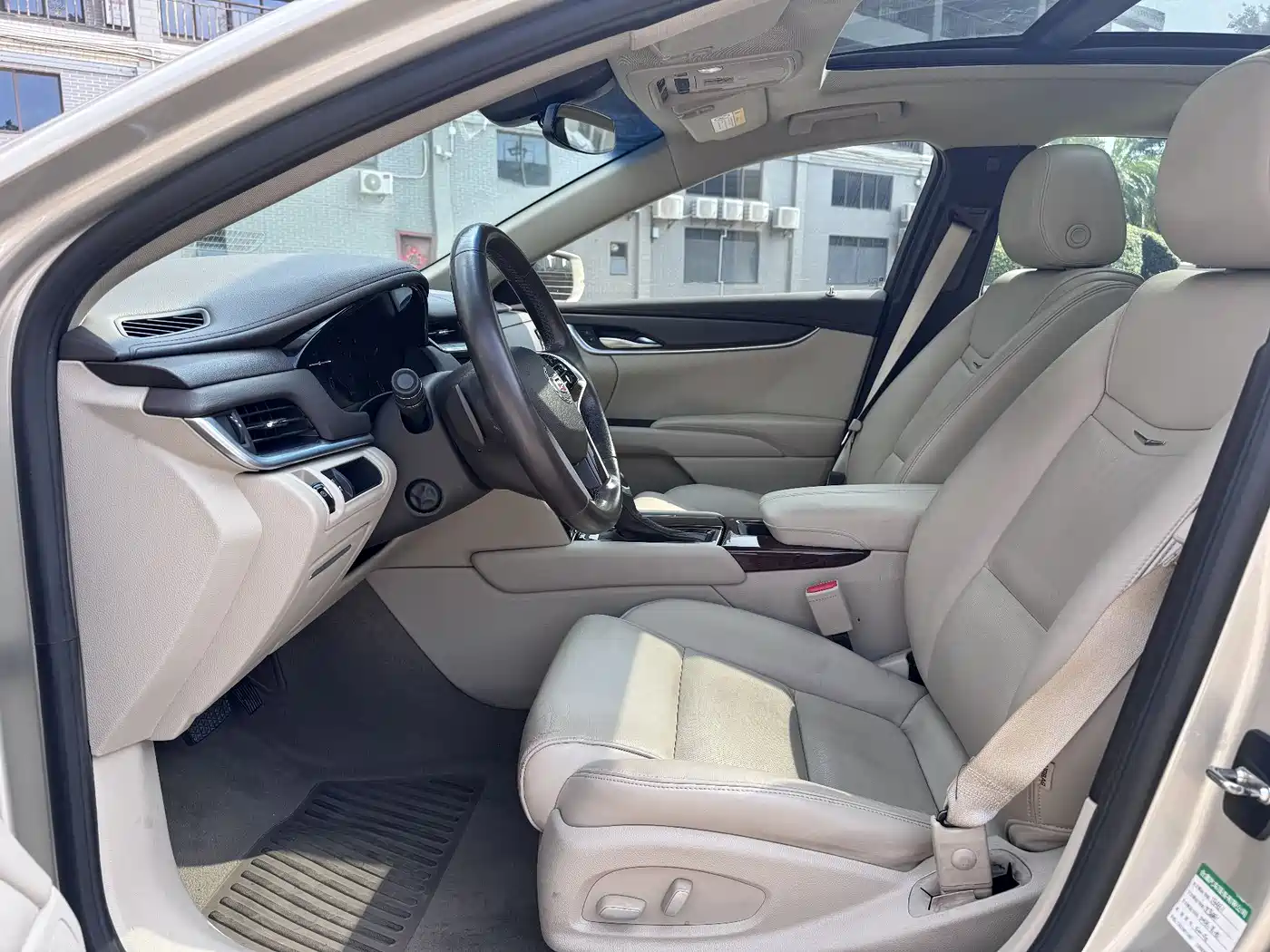 Cadillac XTS 2015 28T Comfort фото 5