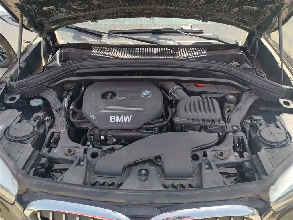 BMW X1 2019 sDrive18Li Fashion Model фото 20