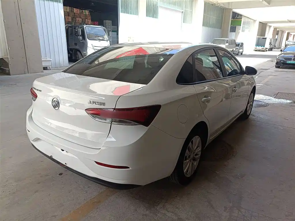 Buick Excelle 2021 Facelift Exemplar 1.5L Auto Progressive фото 7