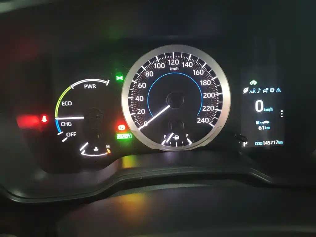 Toyota Corolla 2021 Hybrid 1.8L E-CVT Elite Edition фото 12