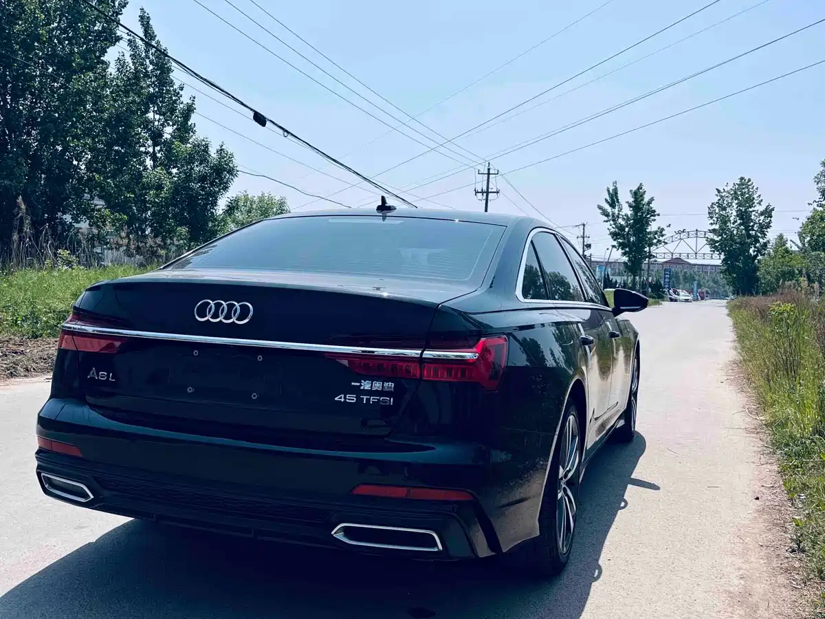 Audi A6L 2019 40 TFSI Luxury Dynamic фото 6