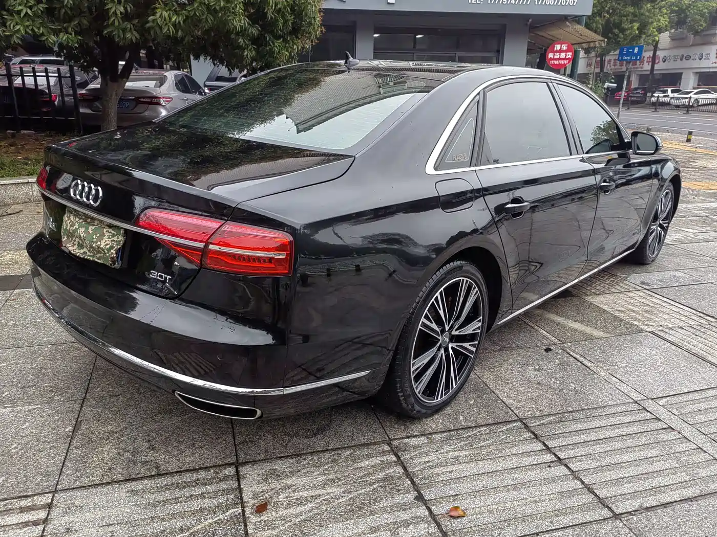 Audi A8 2011 A8L 3.0 TFSI quattro Premium (245kW) фото 8