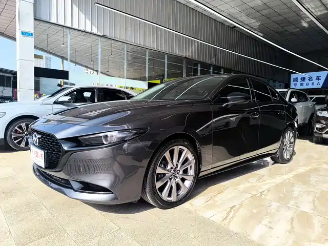 MAZDA 3 ANGKESAILA