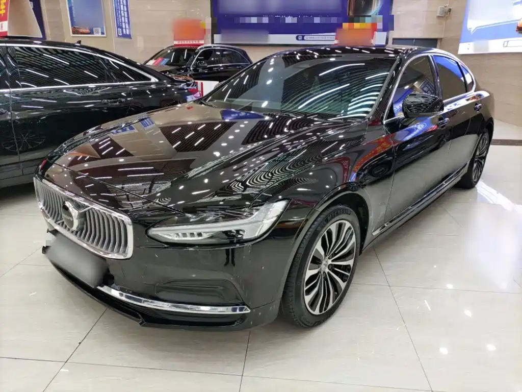 2025 Volvo S90