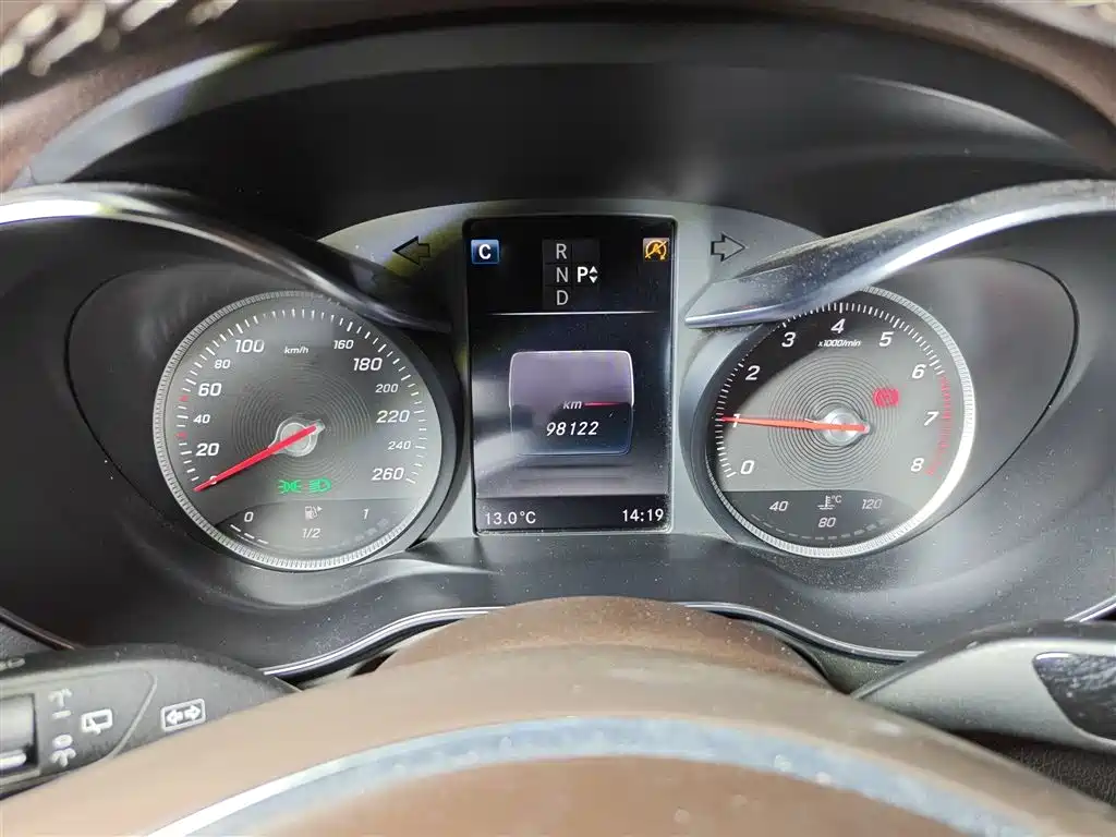 Mercedes-Benz GLC 2017 GLC 200 4MATIC фото 4