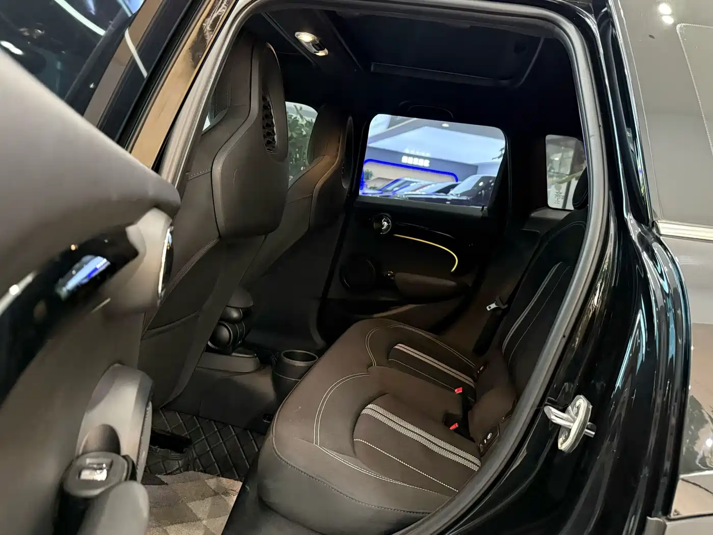 MINI 2022 1.5T COOPER Black Label Special Edition 5-Door фото 5