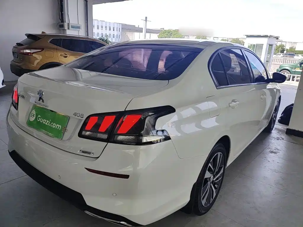 Peugeot 408 2020 2019 360THP Auto Luxury Edition China VI