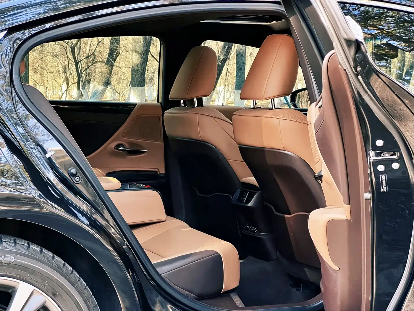 Lexus ES 2018 200 Excellence Edition China V фото 27
