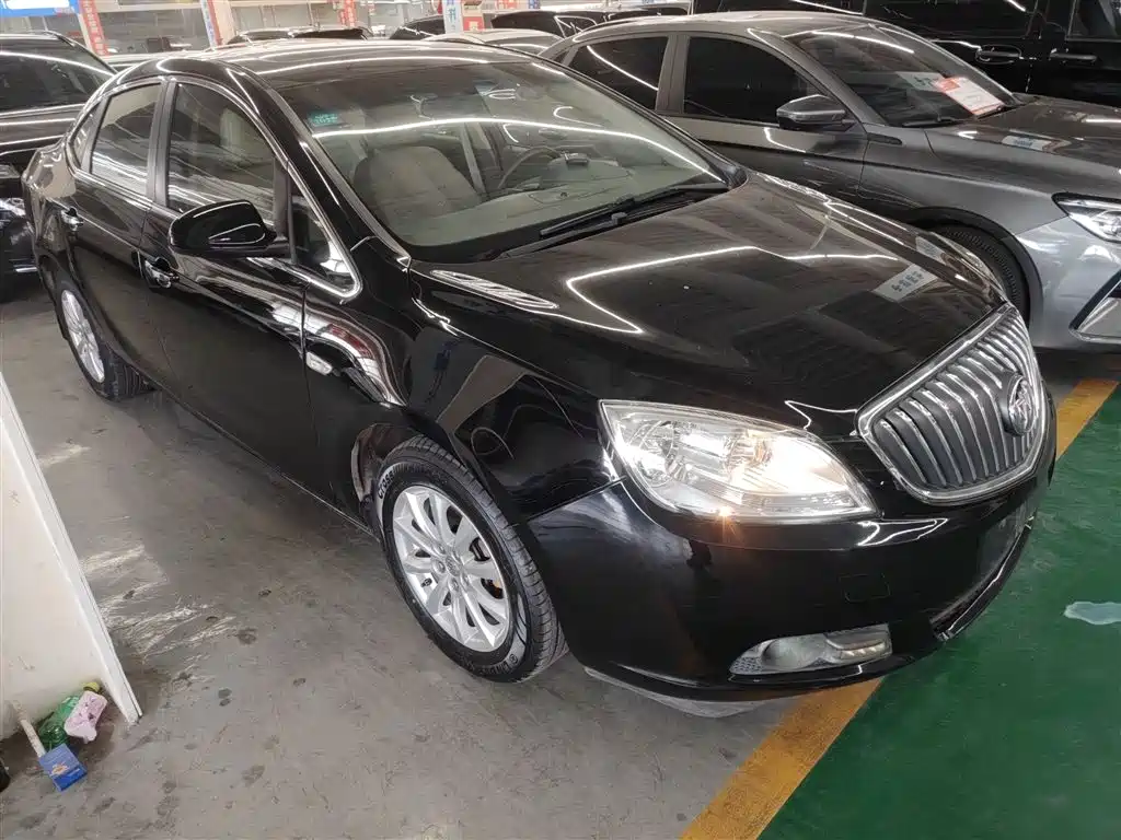 Buick Excelle 2013 GT 1.6L Automatic Fashion Edition фото 4
