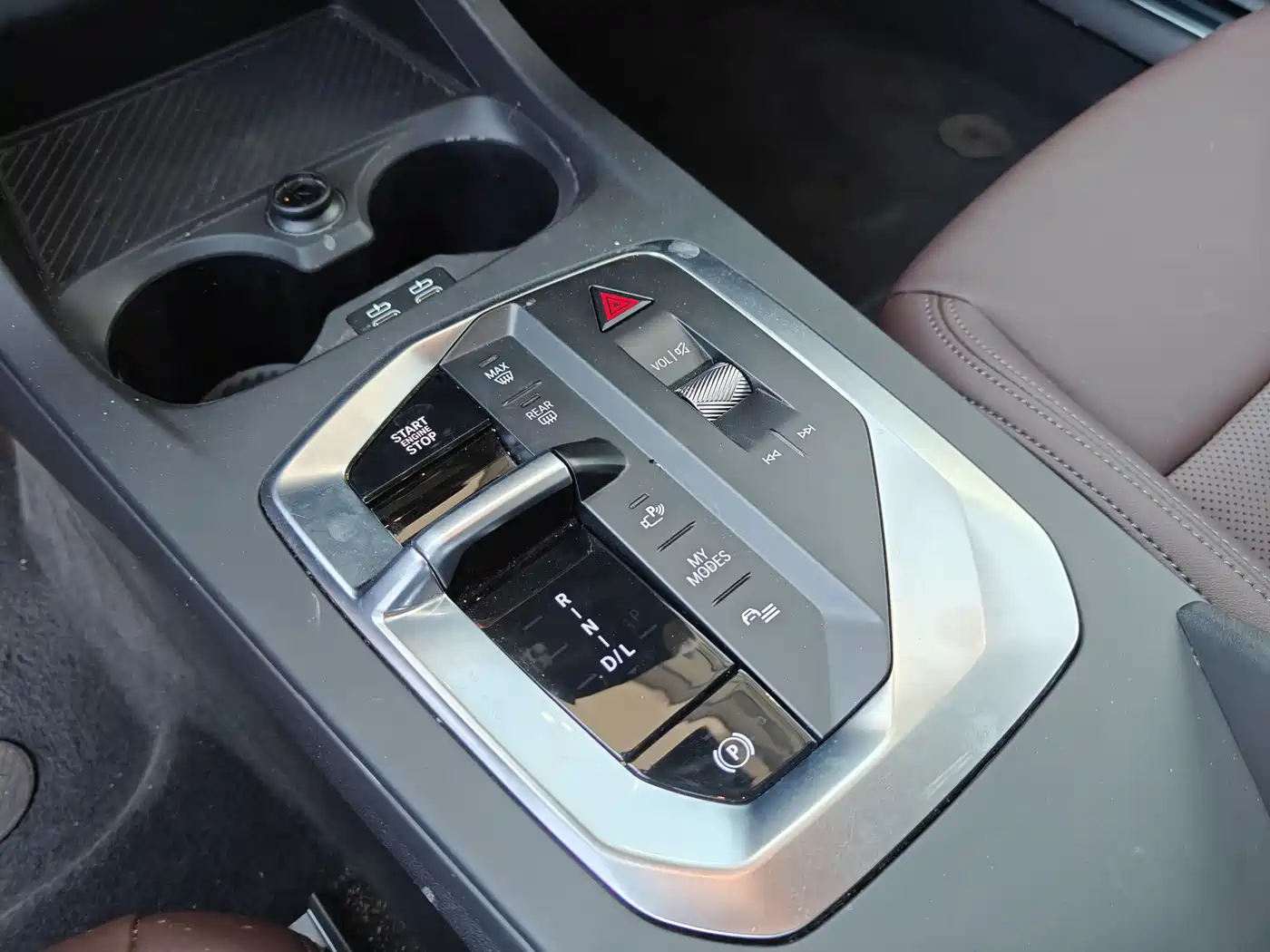 BMW 2 Series 2025 225L M Sport Package фото 4